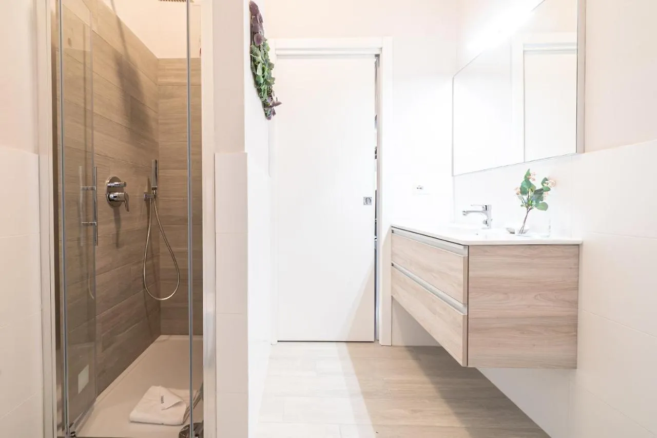 Apartment Ferienwohnung Easylife - Accogliente Residenza A Due Passi Dal Duomo Mailand Italien